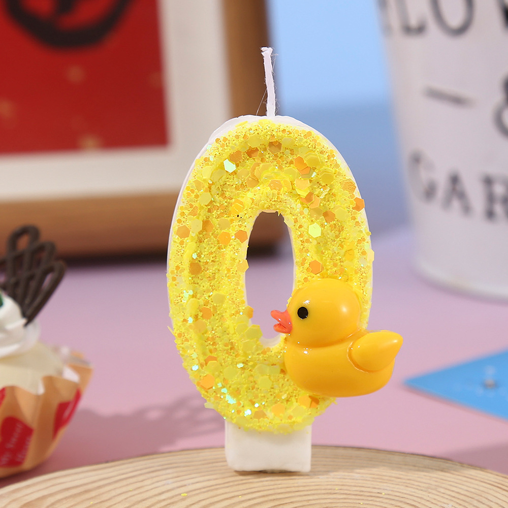 Bright Yellow Little Yellow Du - đánh giá và giá Holiday Candle Set